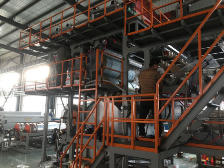 八层复合机装配