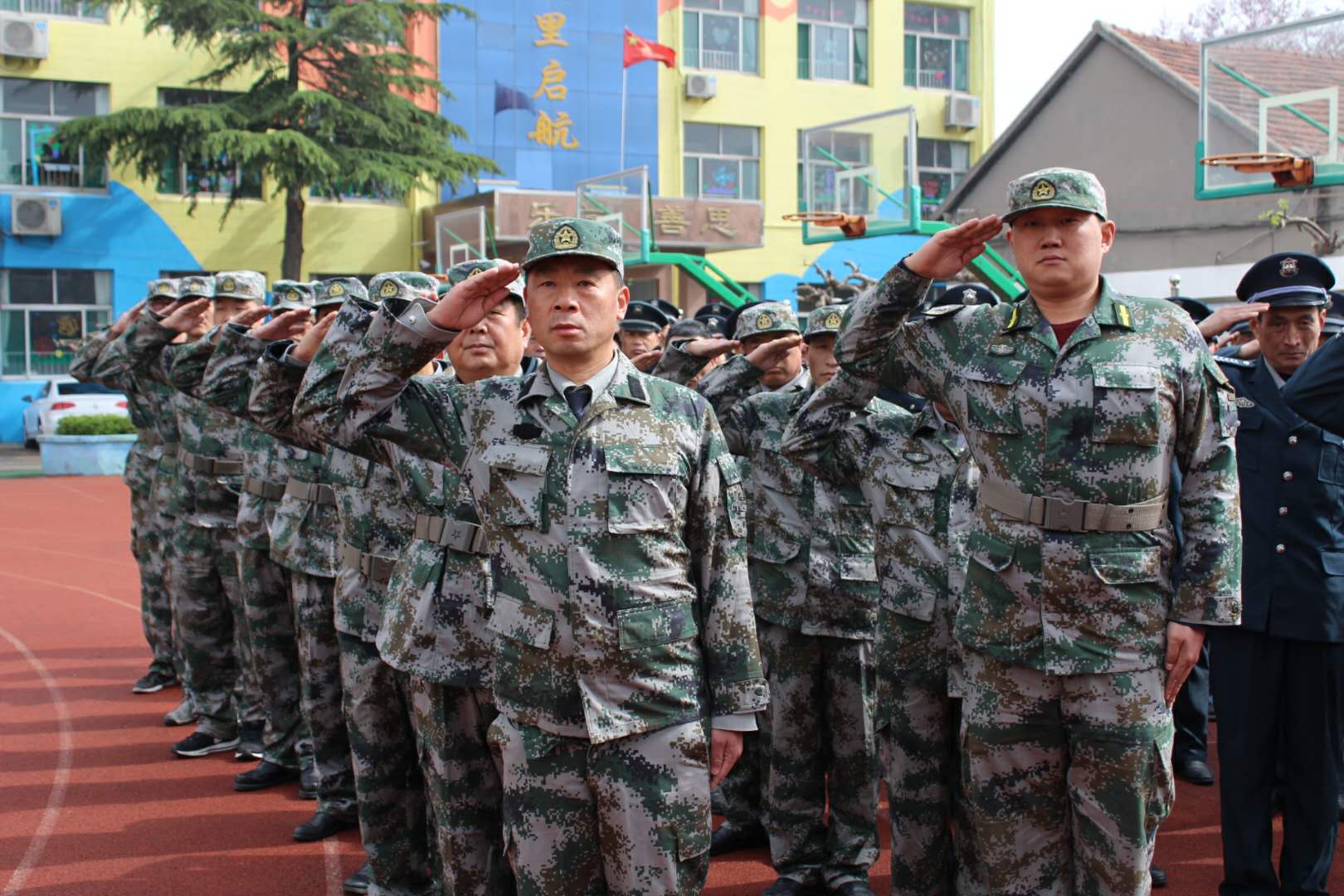 我公司組織參加2018年青州市民兵預備役訓練