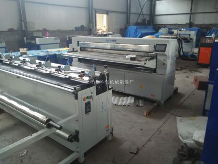 176206799505606325 176206799505606325