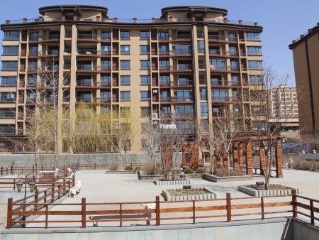 调兵山隆悦府小区