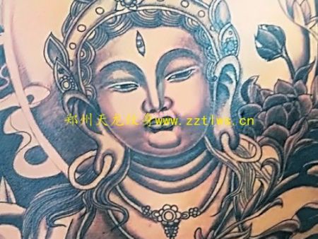 满背纹身，满背观音纹身