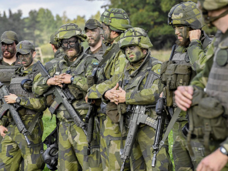 Definition of the Military uniform