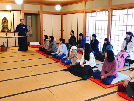 坐禅修行课