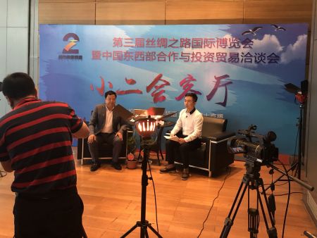 天行健健康產業集團董事局主席劉志明做客陜西二套《小二會客廳》