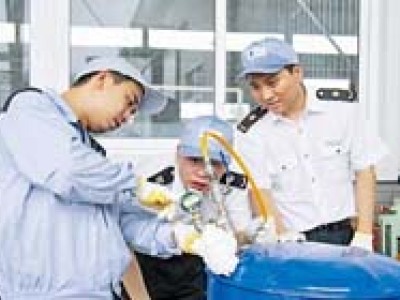 宁夏仓满制桶有限公司-银川200升闭口钢桶_银川200升开口钢桶_银川电镀钢桶_银川塑钢复合桶_银川各类中小型钢桶_银川内涂钢桶_银川特种钢桶系列