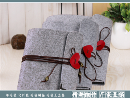 羊毛毡包