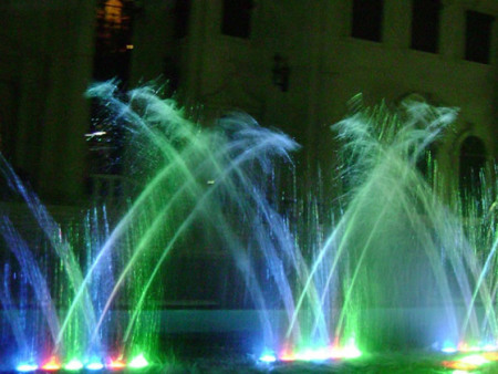 喷泉作为动态艺术水景在我国有着悠久的历史