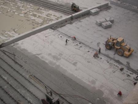 斜撑式施工案例