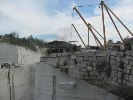 斜撑式施工案例