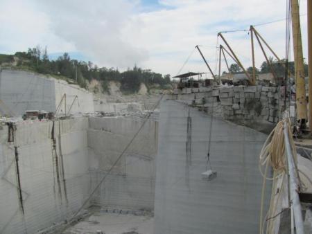 斜撑式施工案例