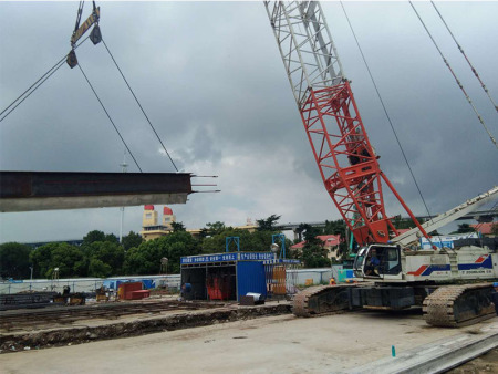 南京中冶干地铁 下地连墙