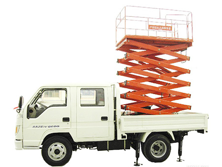 四轮式液压升降平台+