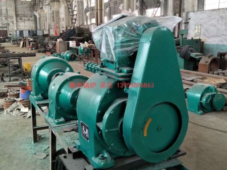 7462088073_2050654105