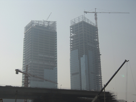 济南鲁能领秀城幕墙安装