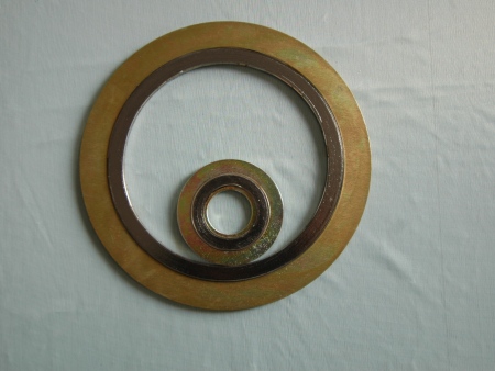 带外环金属缠绕垫