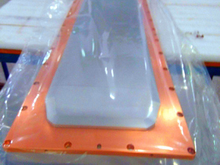 使用我司绑定台邦定的TFT靶材