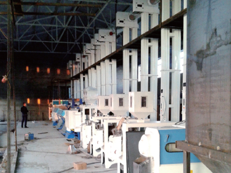 在建大米生产线