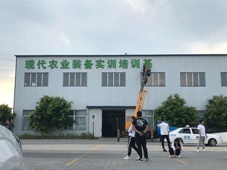 楼顶大字发光字