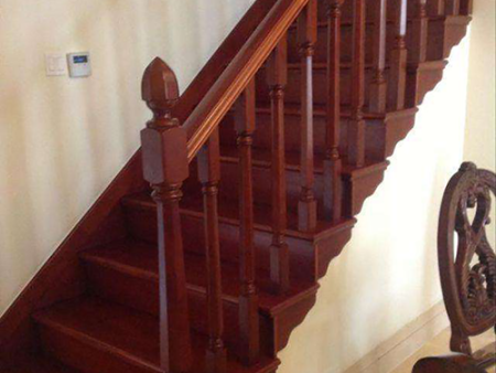 如何选择实木楼梯扶手木材？|楼梯资讯-厦门德发楼梯加工厂,