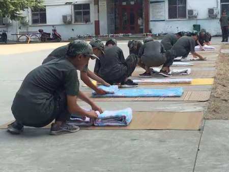 南阳第五职业技术学院秋期军训