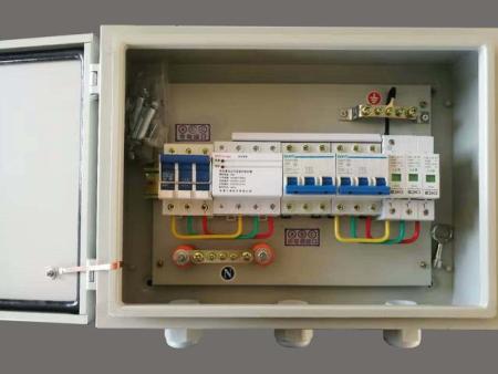 華旭電器設(shè)備：家庭配電箱的開(kāi)關(guān)到底怎么選擇和配置才合理呢？