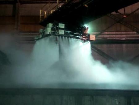 甘肃金川神雾资源综合利用技术有限公司条形封闭料场堆料机微雾抑尘系统1