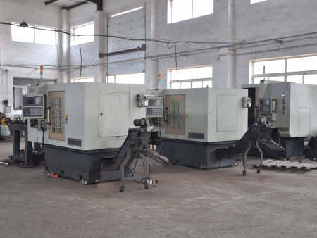 自主研發(fā)數控機床