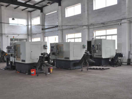 自主研發(fā)數控機床