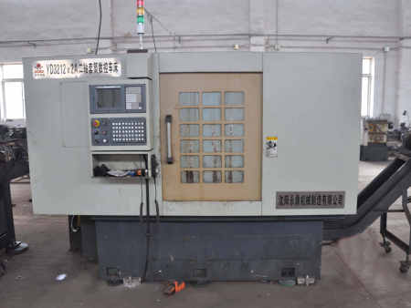 自主研發(fā)數控機床