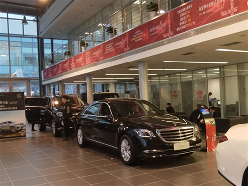 西安奔馳車俱樂部與楊凌綠陽禮品菜達成戰略合作伙伴