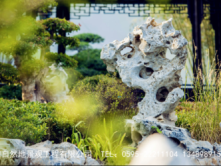 太湖石假山