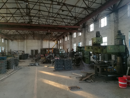 機(jī)加工車間