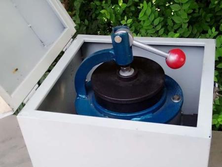 快速压紧型制样机