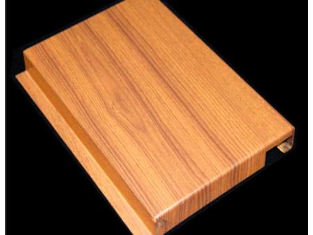 临近国庆如何使用木纹铝单板进行装修
