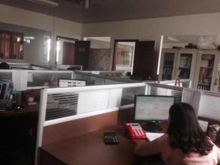 华正电气咨询部办公室