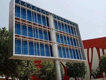 户外全彩钢构 户外全彩钢构