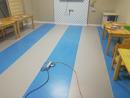 幼儿园专用地胶