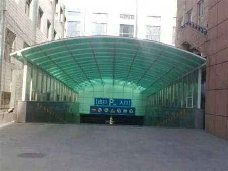 地下出口