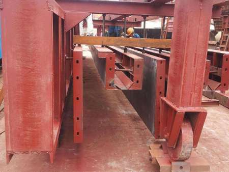 隧道电缆槽模板2