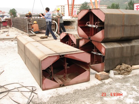 空心板抽拉式内模7