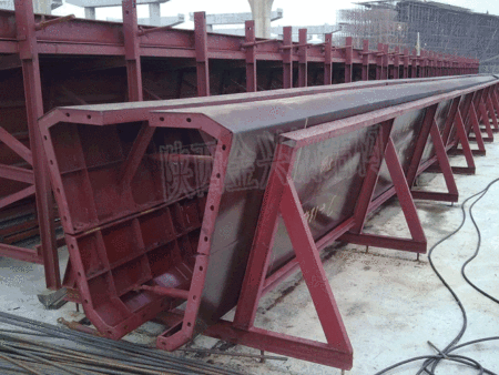 箱梁组拼式内模6