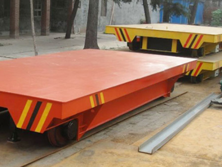 轨道电动平车完工