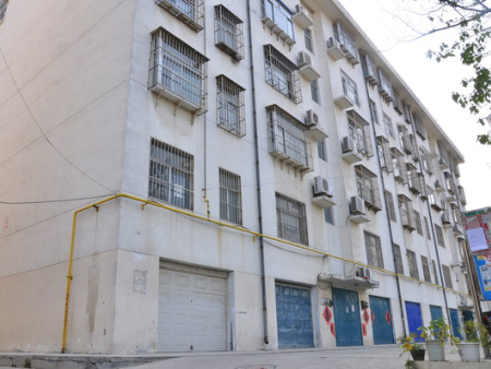 城建开发公司宿舍楼