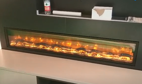 曲江紫汀苑何先生家仿真电壁炉