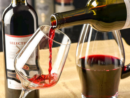 葡萄酒季节饮用指南：春夏秋冬怎么喝才好喝