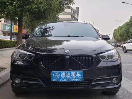 寶馬