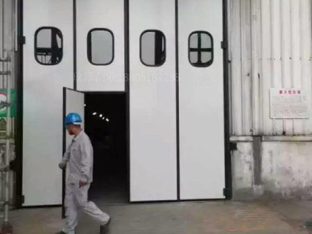 工業折疊門