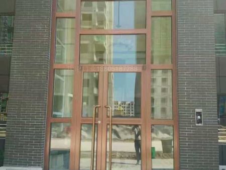 肯德基門點擊圖片查看更多