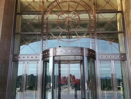 兩翼旋轉門點擊圖片查看更多