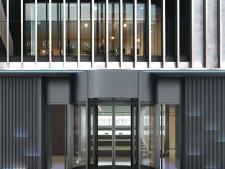 兩翼旋轉(zhuǎn)門點擊圖片查看更多